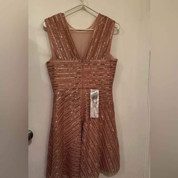 BCBGMAXAZRIA Aniya Dress NWOT - Picture 7 of 11